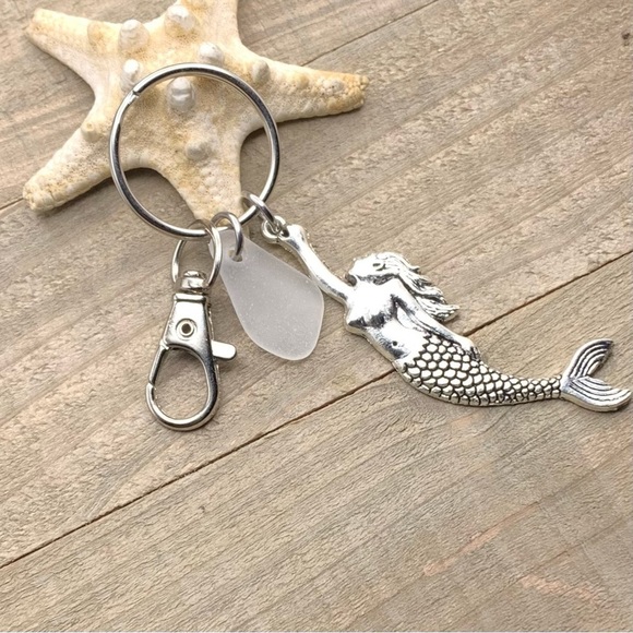Sea Glass Mermaid Beach Charm Key Chain| Seaglass Gift New Driver Keychain - Picture 2 of 6